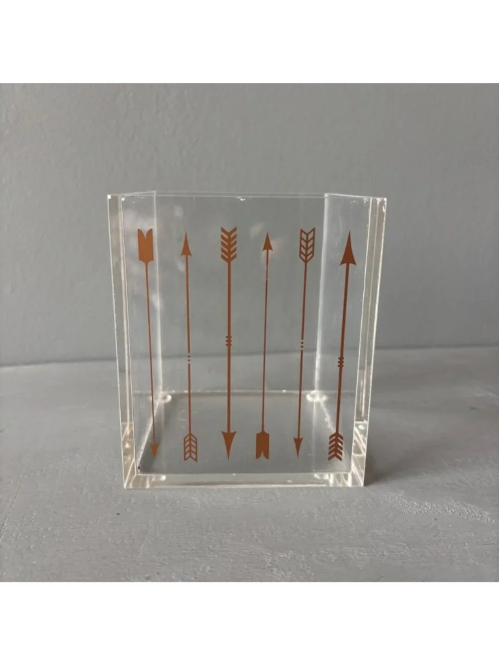 Archery Arrow Clear Acrylic Desk Organizer Pen Holder Makeup Brush Cup Lucite